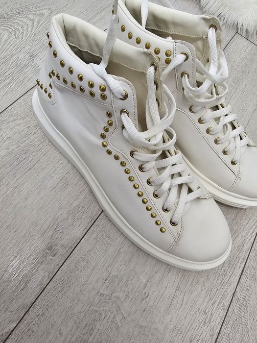 Adidasi sport Guess