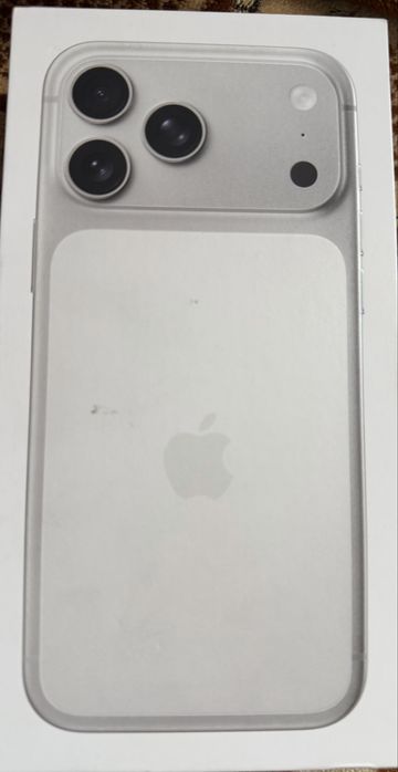 Iphone 17 pro max 256 gb silver