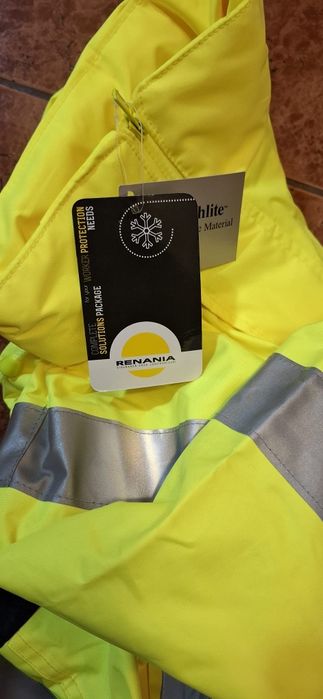 Geaca reflectorizanta cu gluga masura M