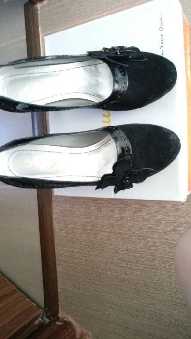 Pantofi marimea 38