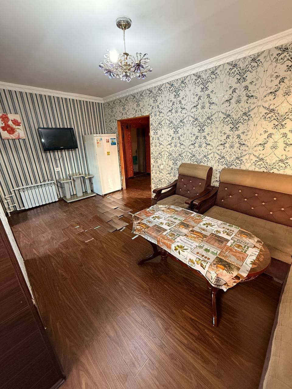 8 роддом Яккасарайский р-н 76 серия 3/3/4