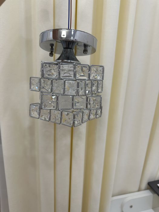 Продам люстру из стекла