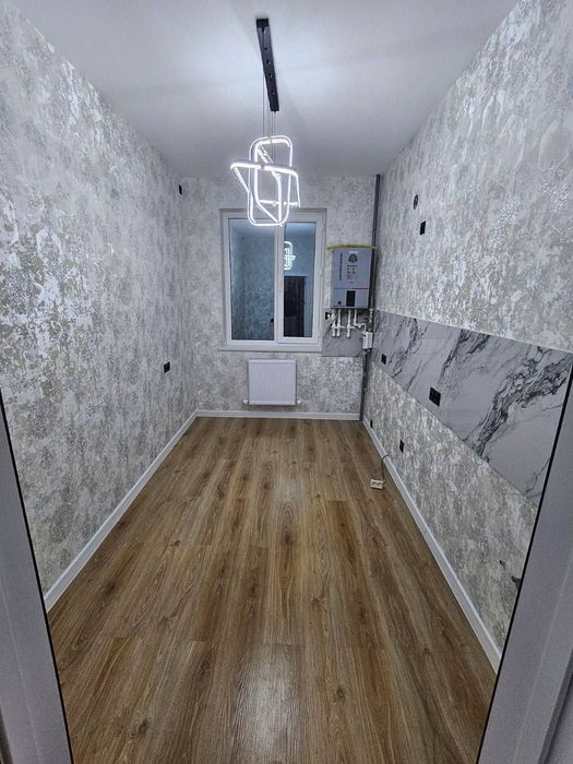 3 xonali hashamatli kvartira sotiladi