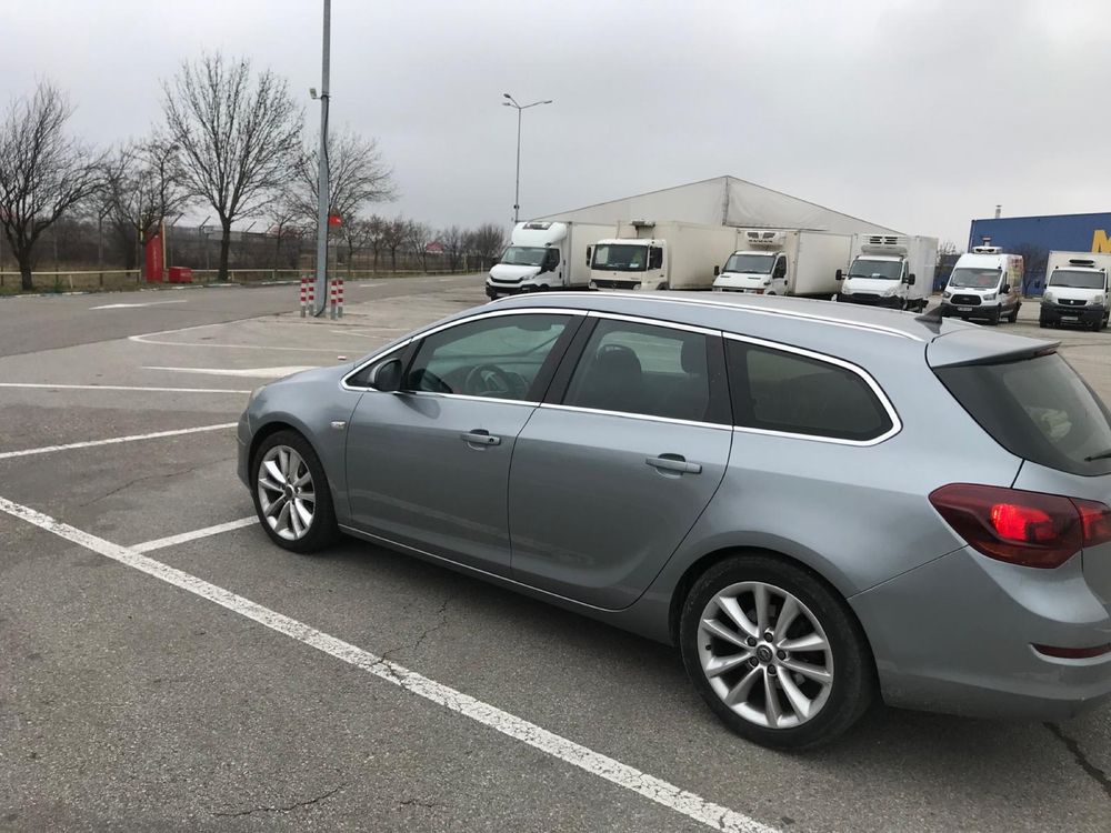 Opel Astra J inmatriculata