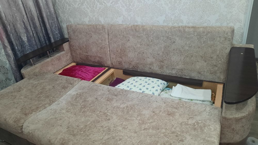 Продам диван в отличном состоянии