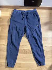 Vand Nike sweatpants navy blue L