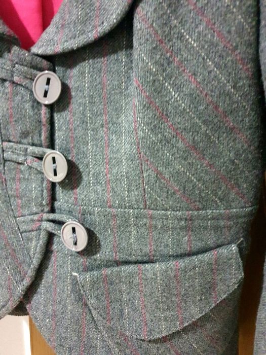 Costum dama elegant cu pantalon scurt