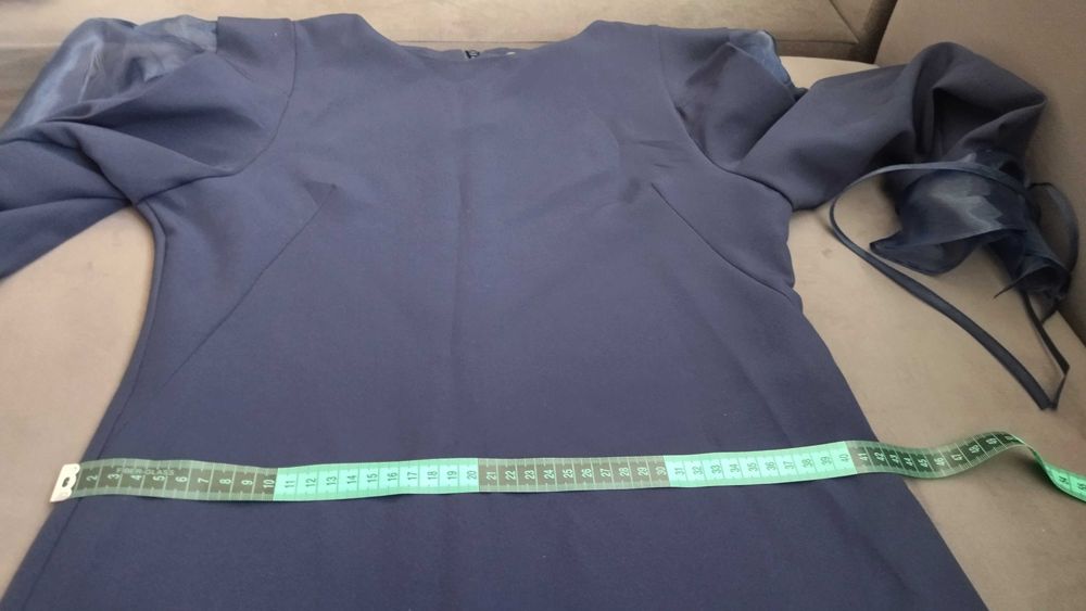 Рокля на LEVANTE подходяща за предстоящите празници