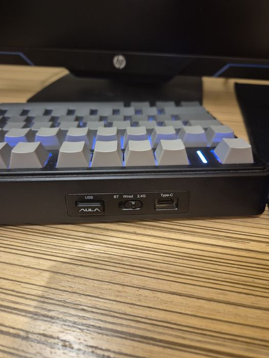 Черная клавиатура AULA F75 side-printed