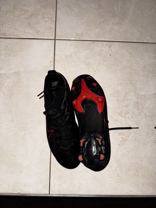 Бутонки nike mercurial