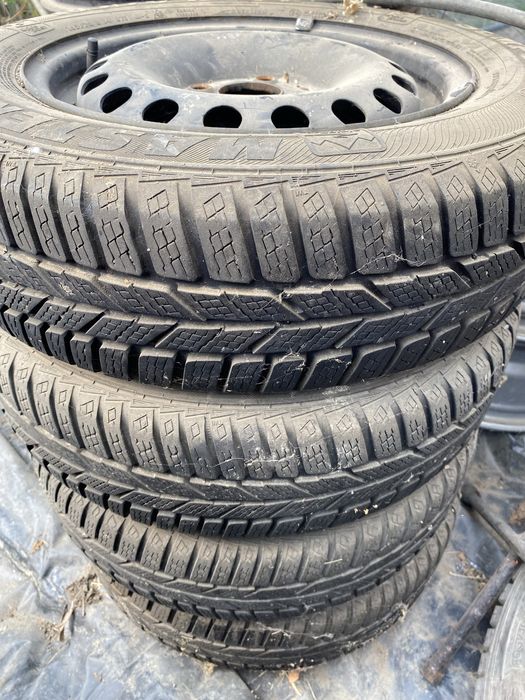 Гуми с джанти 14ц 4х100 за VW