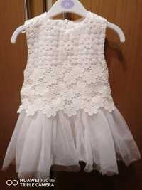 Бяла рокличка за малка принцеса
