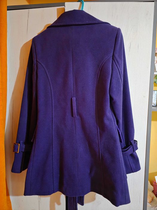 Дамско лилаво палто xs