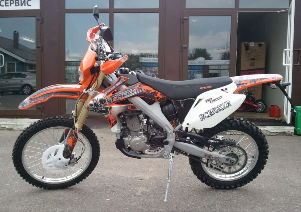 Мотоцикл Индуро Racer 250