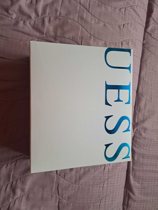 Апрески Guess оригинални