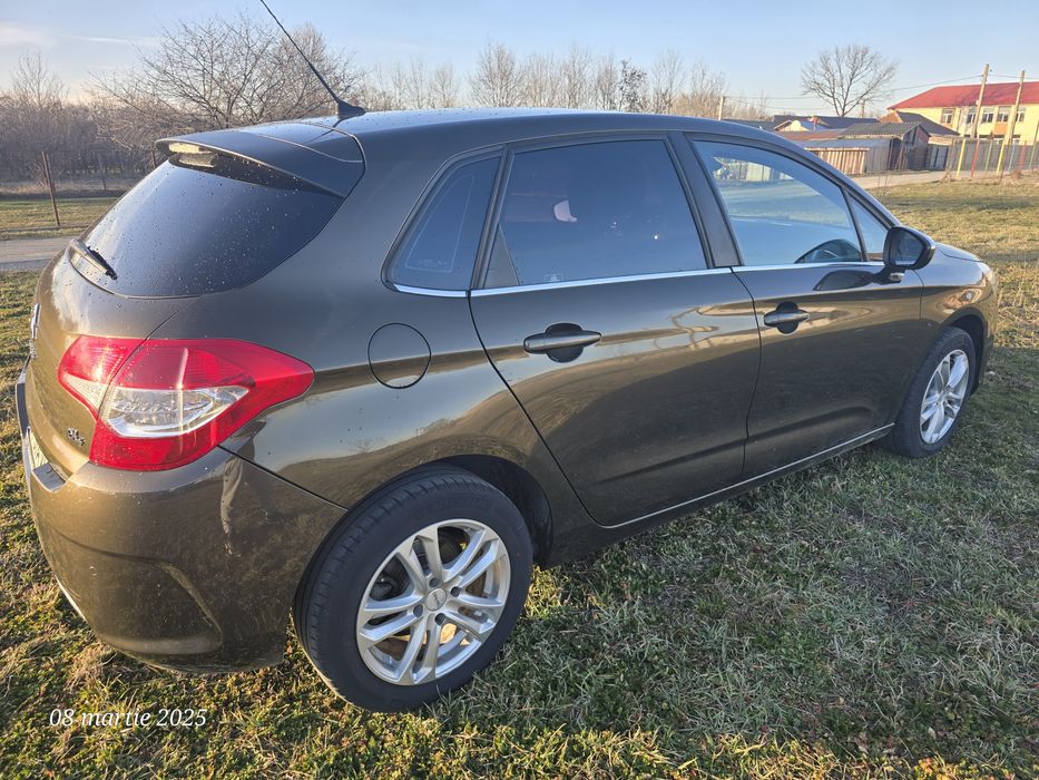 Citroen C4 vînd sau schimb