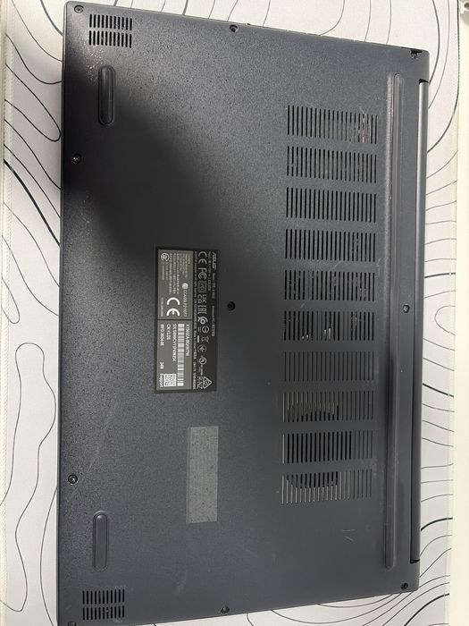 Laptop ASUS Vivobook X1052Z-15.6”, Full HD,i7,16GB RAM, 477 SSD, черен