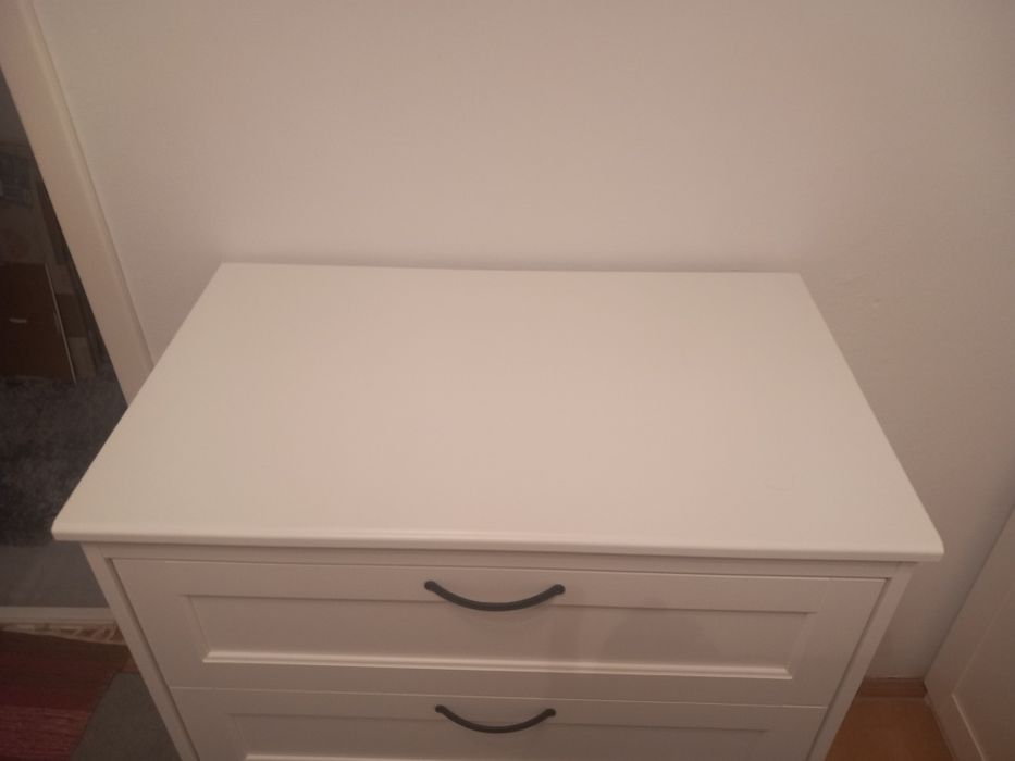 Comoda 4 sertare Ikea Songesand noua