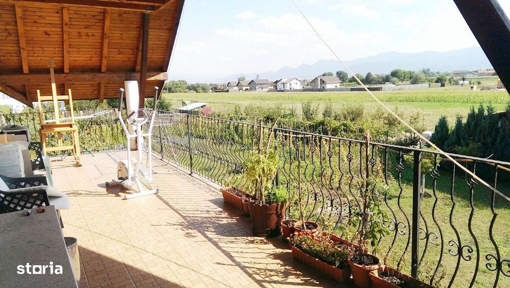 Apartament la  casa si gradina-Brasov-Stupini