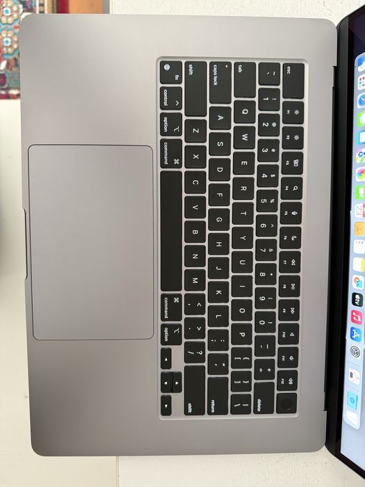 Macbook air 15inch M3/8/256/full box/100%