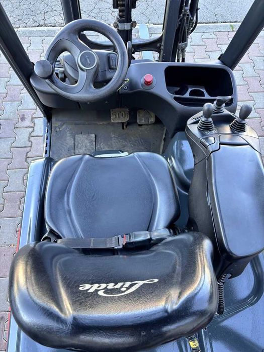 Stivuitor - Electrostivuitor Linde E16H-02 - 3 roți An fabricație 2020