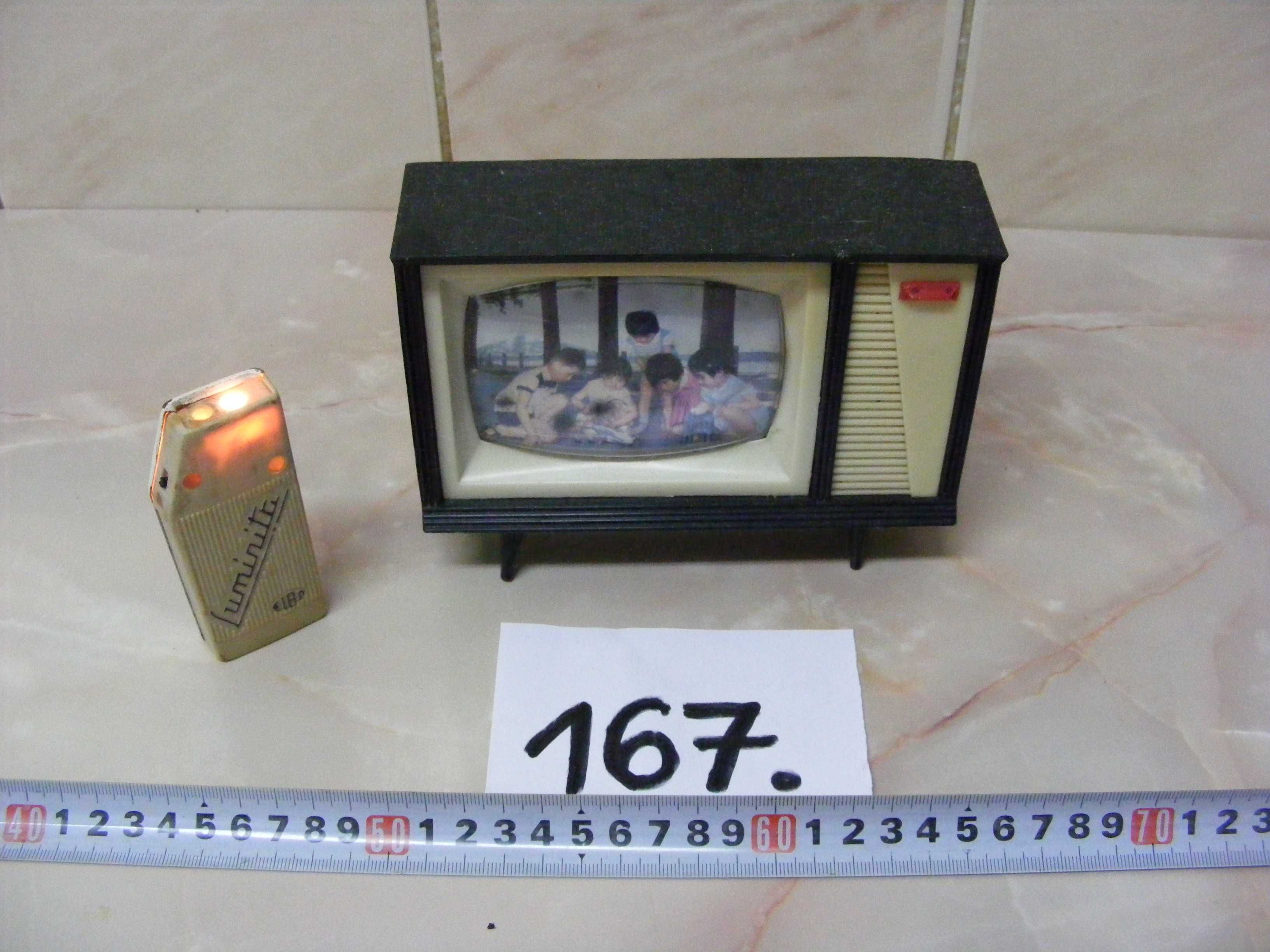 Lantenă ,,Luminița,, și pușculiță TV, anii 1970 (cod 167)