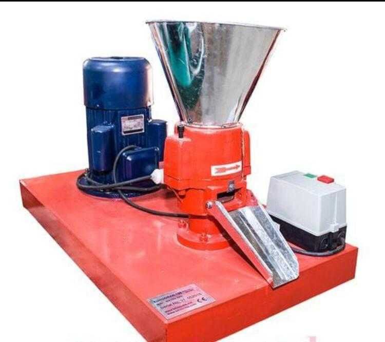 Granulator furaje Eurogran 120 cu 3 matrite, motor inclus NOU