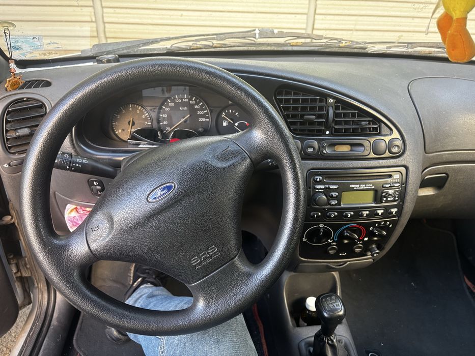 Vand Ford Fiesta / voucher rabla / glovo