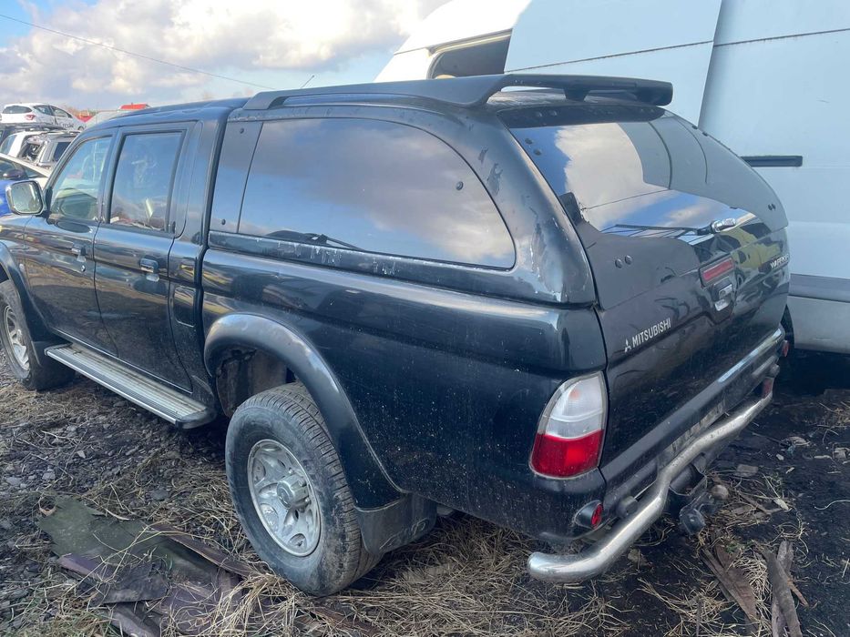 Dezmembrez Mitsubishi L200 fab 2004 2.5 tdi