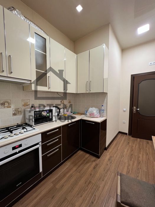 ул.Буюк Ипак Йули 2/1-0/4 85м2 центр Луначарского Новостройка