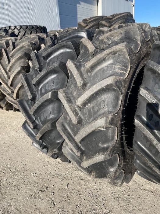 Anvelope noi agricole 420/85R28 BKT AGRIMAX livrare Cauciucuri livrare