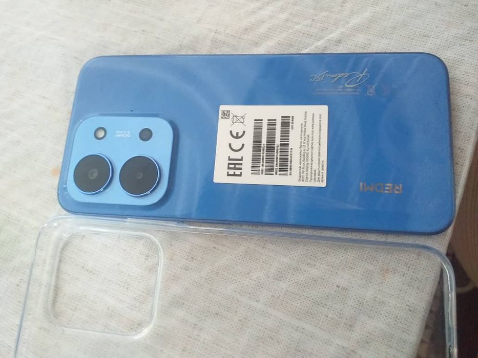 Телефон сатилади Redmi 15s память 8/256новый 1 ай Болди алганима  заря