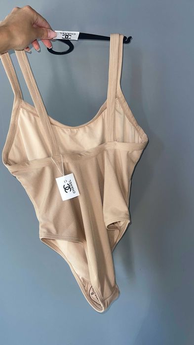 SALE шанел беж бански цял топ комплект костюм chanel боди бежов