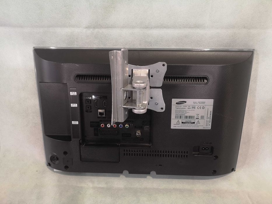 Телевизор - Samsung 22 inch / smart / A12