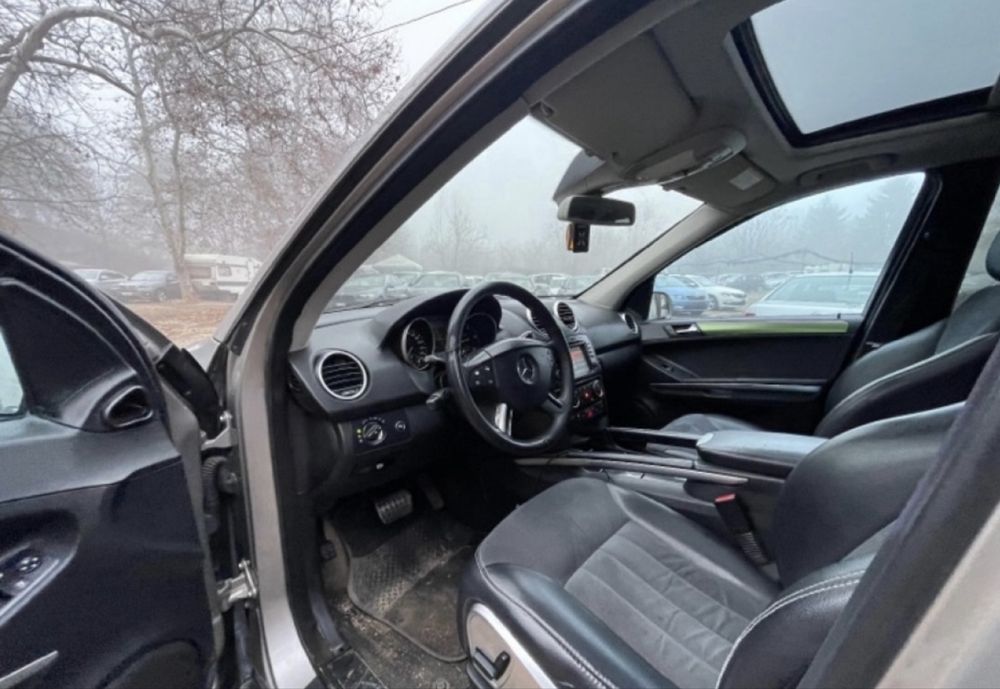 Mercedes ML 320