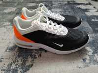 Nike AIR MAX Advantage 3