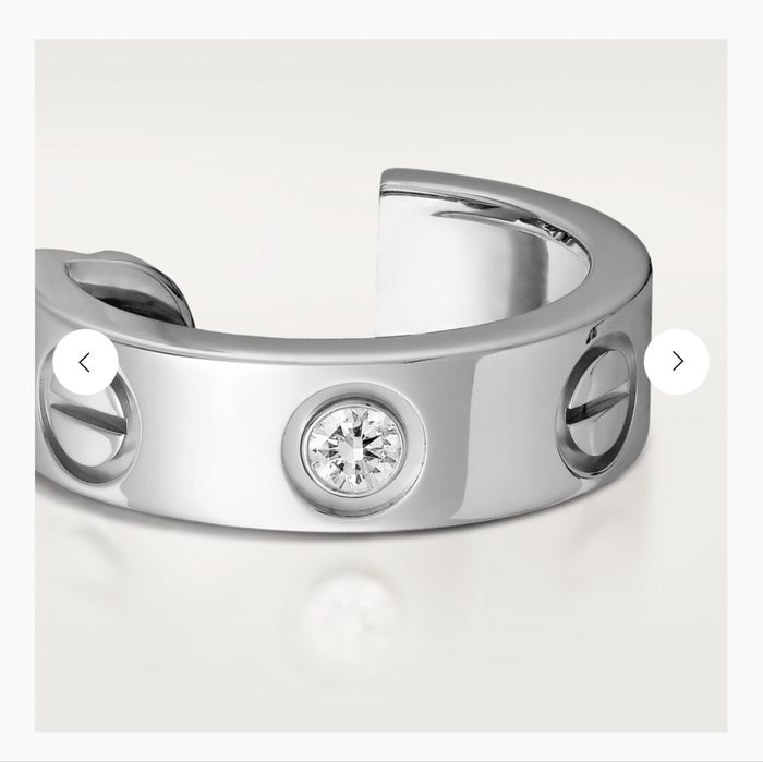 Золотые серьги Cartier с бриллиантами