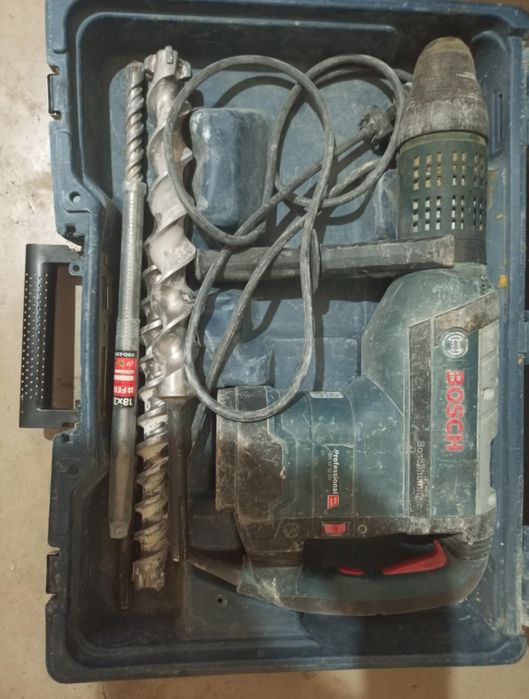 Bosch GBH 12-52 DV Professional (перфоратор SDS- Max):