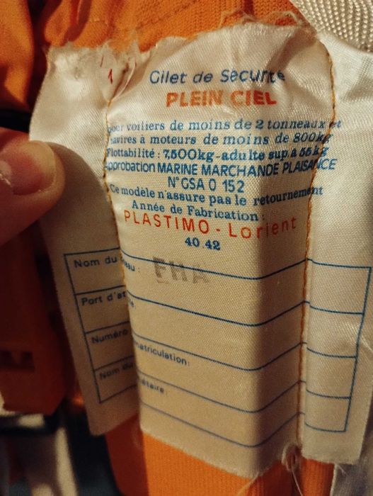 Vesta salvare flotabilitate mare fabricata in Franta L-XL 80-100kg+