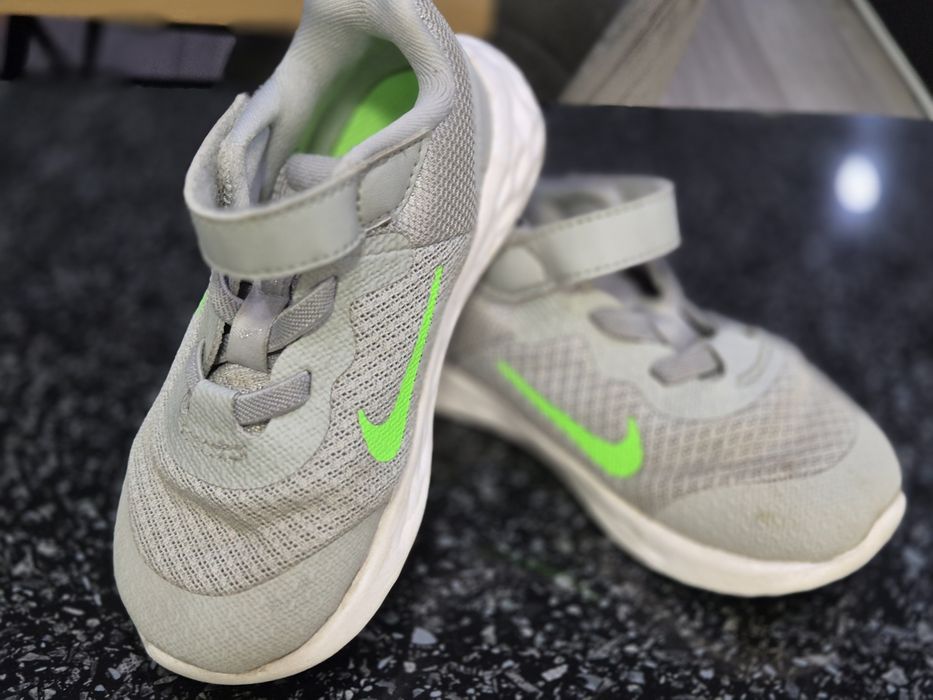 Детски маратонки Nike