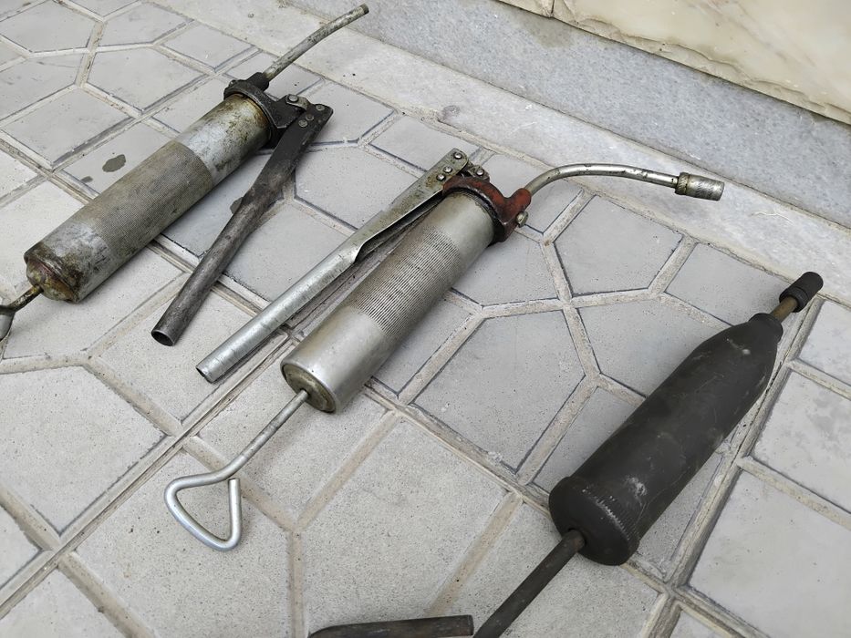 Для машин.       .