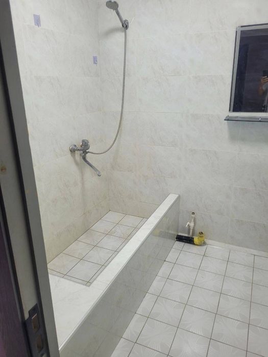 sergeli 8da kvartira sotiladi