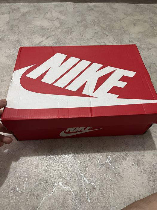 Найк Аир мах 90.