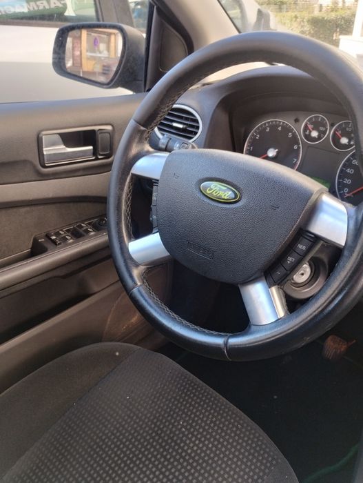 Ford focus benzina
