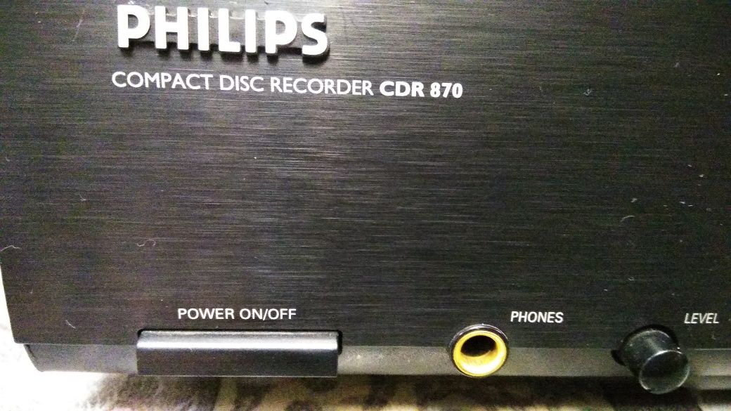 Пишущий Проигрыватель Philips CDR-870