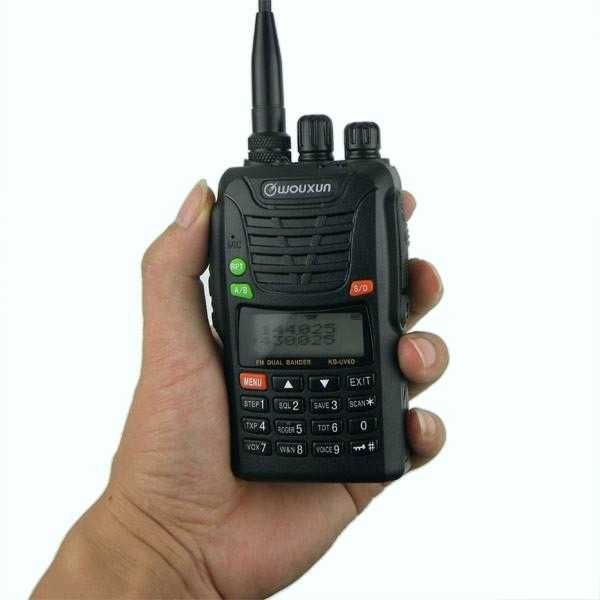 Statie emisie receptie Dual Band Wouxun KG-UV6D,  UHV si VHF