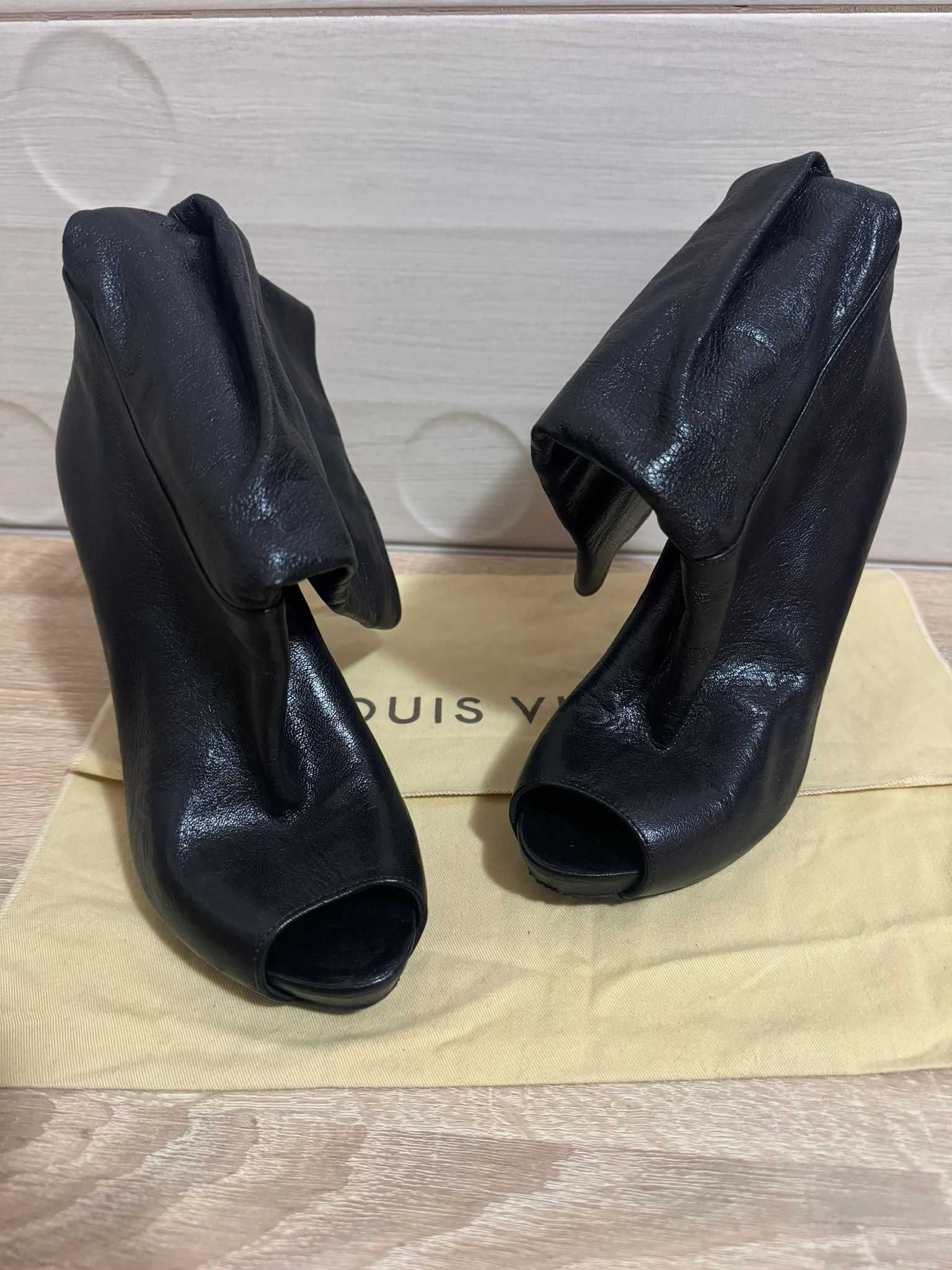 Alexander McQueen Cizme