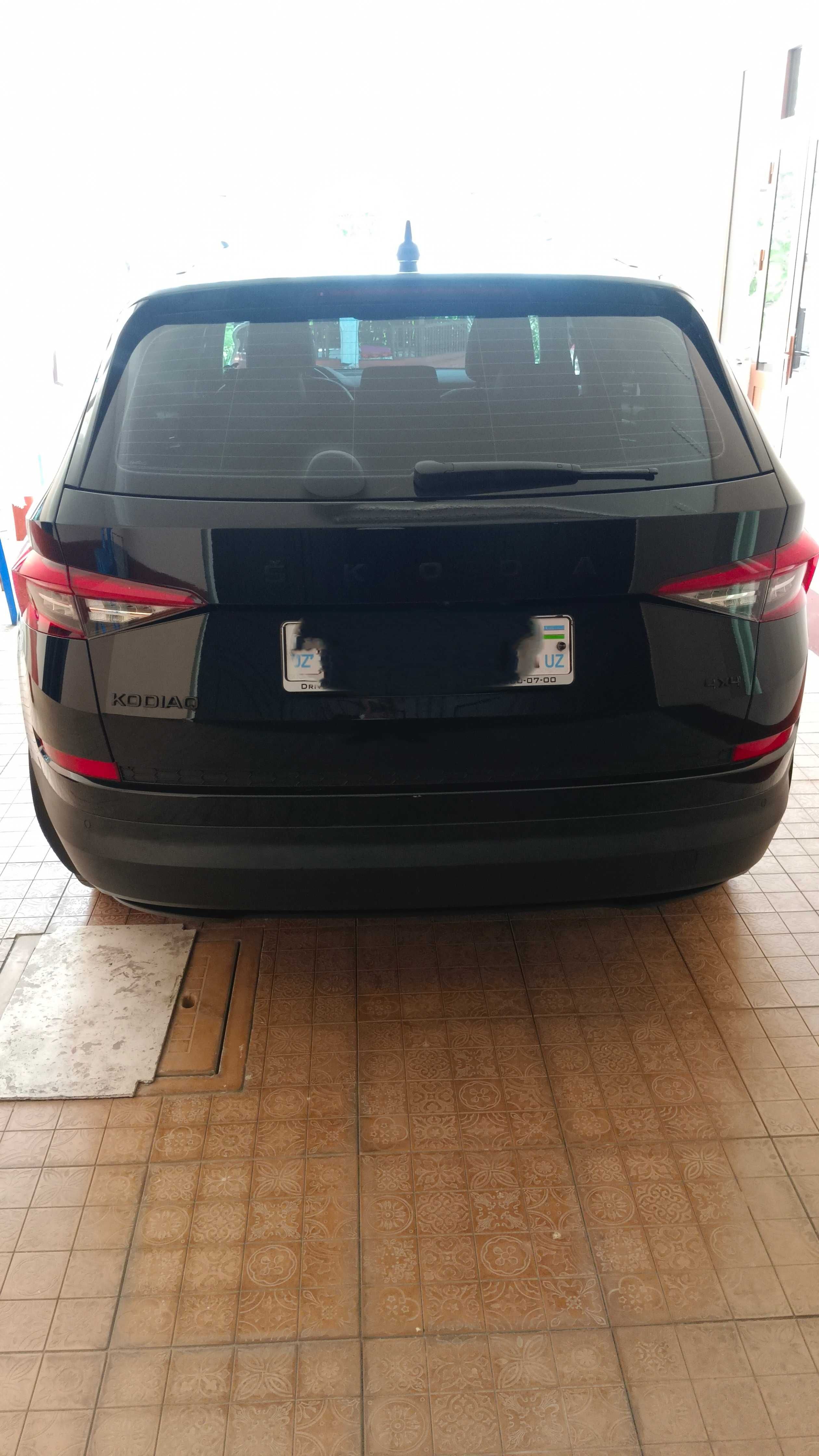 Şkoda kodiaq sotiladi full komplektatsiya