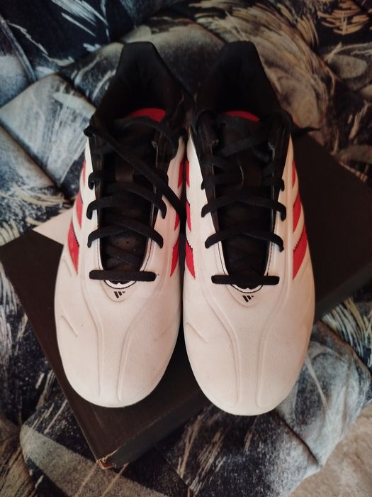 Бутонки Адидас нови