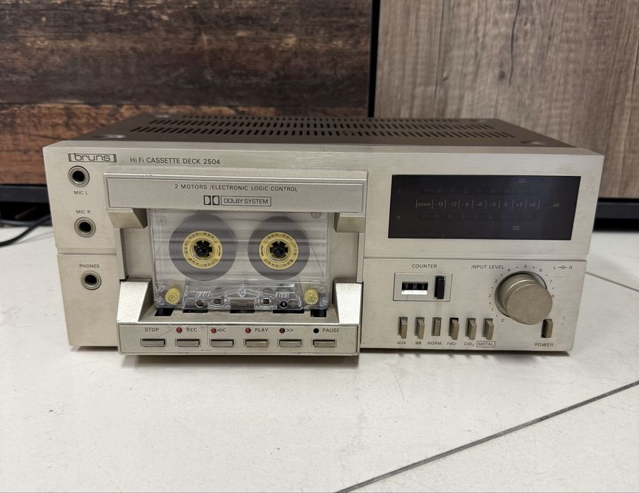 Колекционерски ретро дек BRUNS 2504 - 1982 г. - обслужен